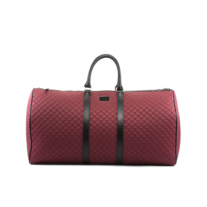 DUFFLE BAG - QUILTED RED Front